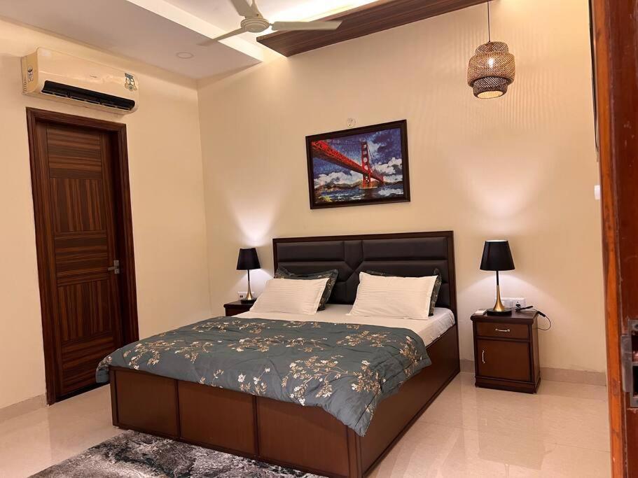 5Bhk Home Away From Home At Ranjit Avenue Amritszár Kültér fotó
