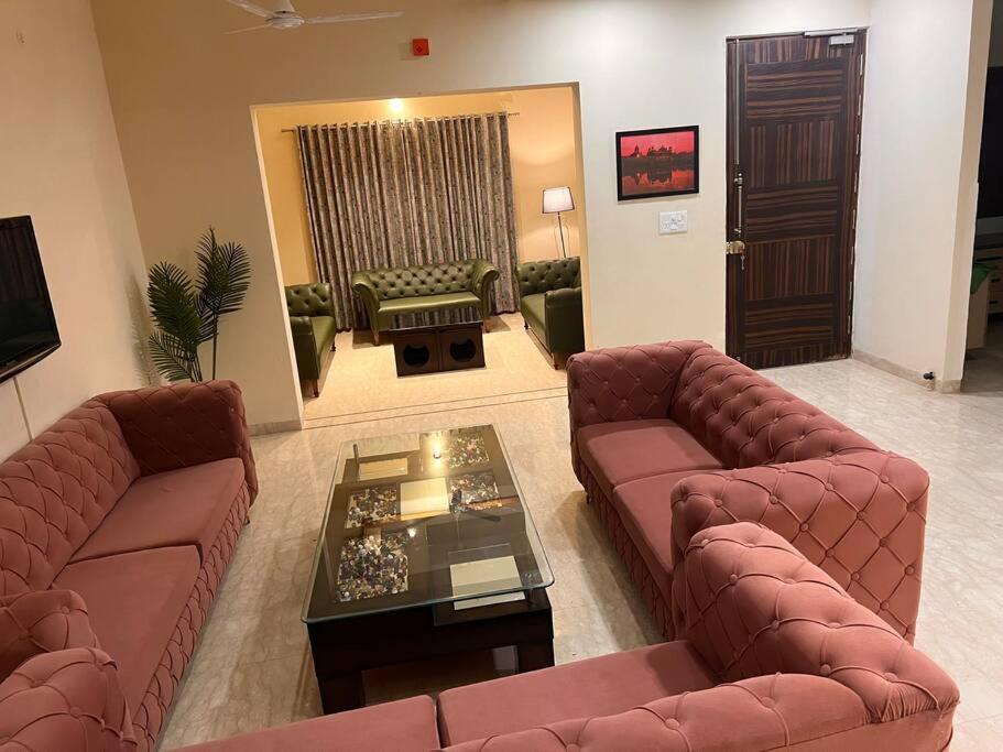5Bhk Home Away From Home At Ranjit Avenue Amritszár Kültér fotó