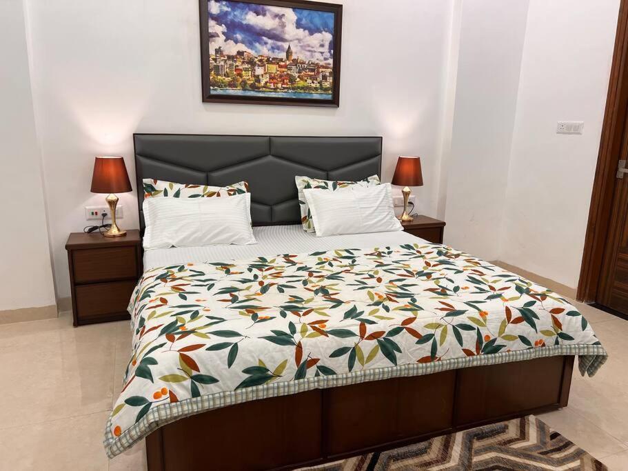 5Bhk Home Away From Home At Ranjit Avenue Amritszár Kültér fotó